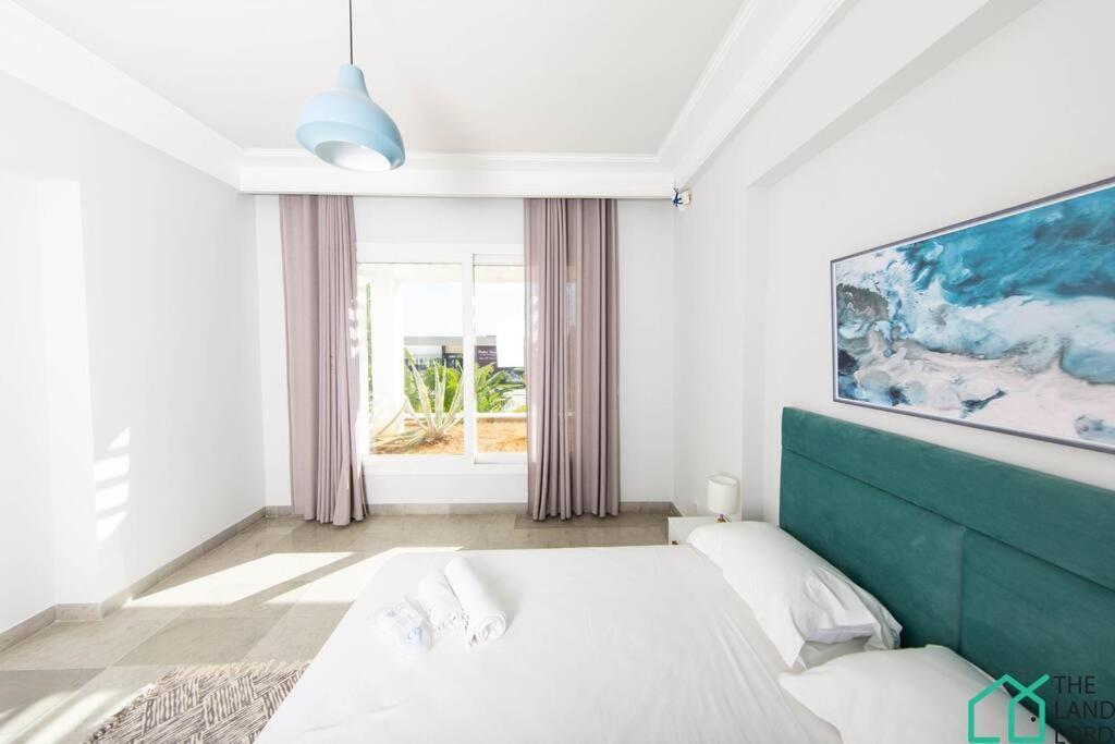 Cassel: Avec Piscine Et Vue Sur Le Lac Villa Tunis