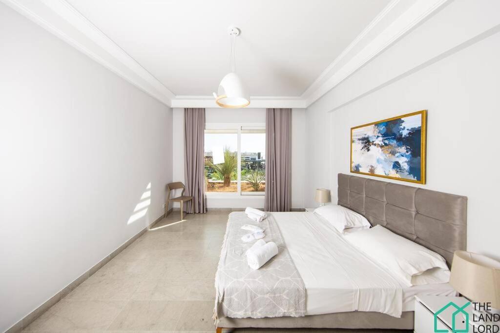 Cassel: Avec Piscine Et Vue Sur Le Lac * Tunis