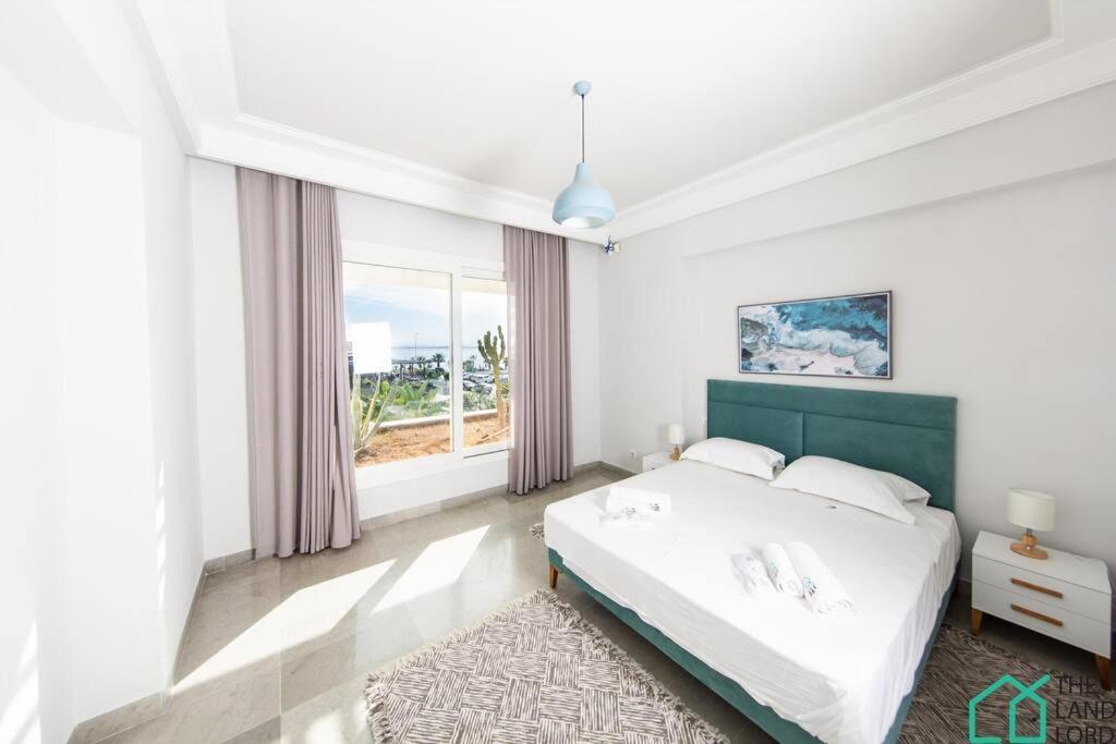 Cassel: Avec Piscine Et Vue Sur Le Lac Villa Tunis
